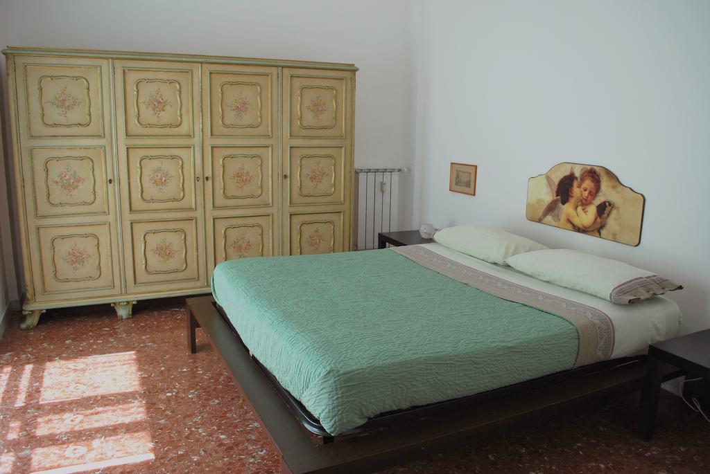 A Casa Di Pe' Casa Vacanze Rom Værelse billede